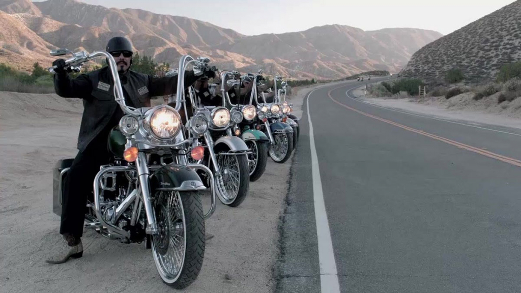Mayans MC série TV