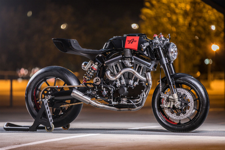 Avinton custom : moto française
