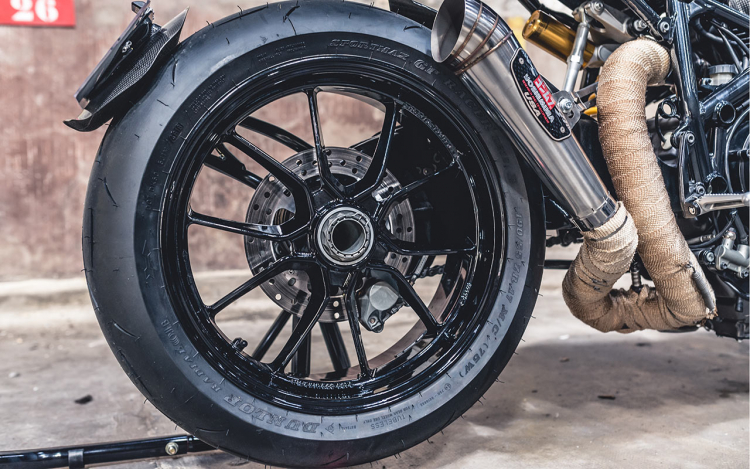 Ducati Streetfighter 1098S café racer