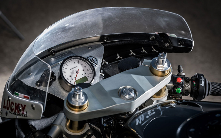 poste de pilotage moto