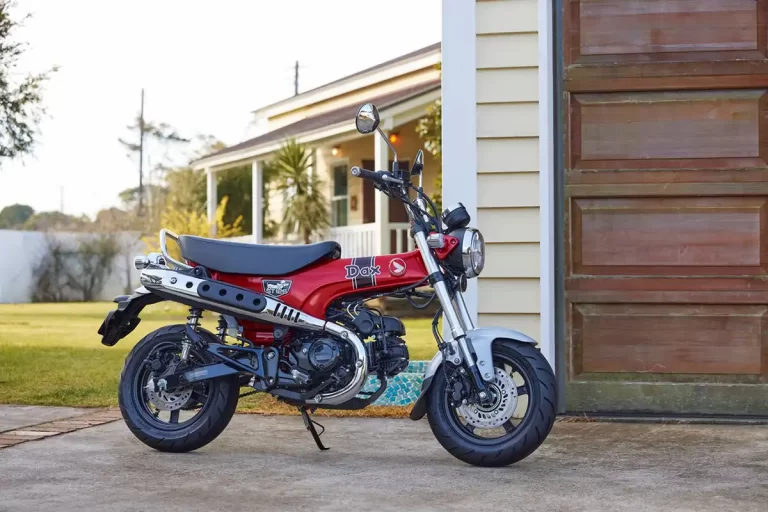 Honda ST 125 Dax