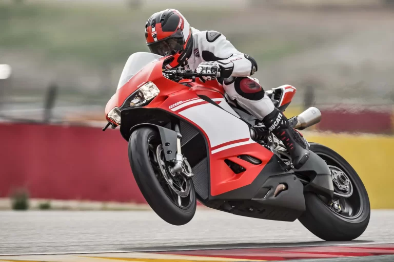 les motos les plus rapides au monde