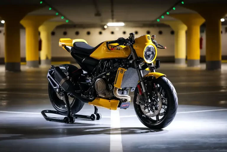 Husqvarna Vitpilen 701 café racer