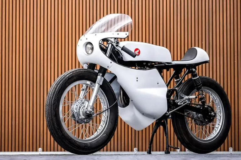 Honda 125 café racer