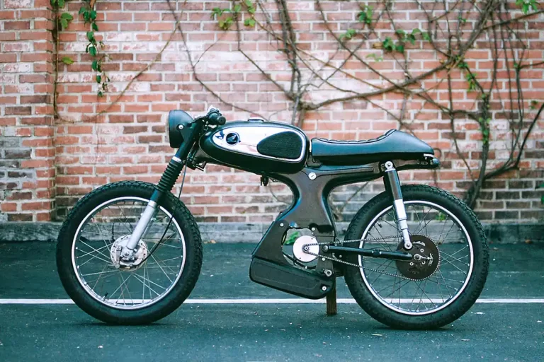 moto électrique Honda s90