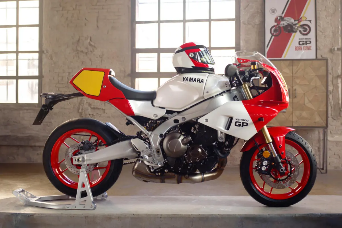 Yamaha XSR900 GP 2024 