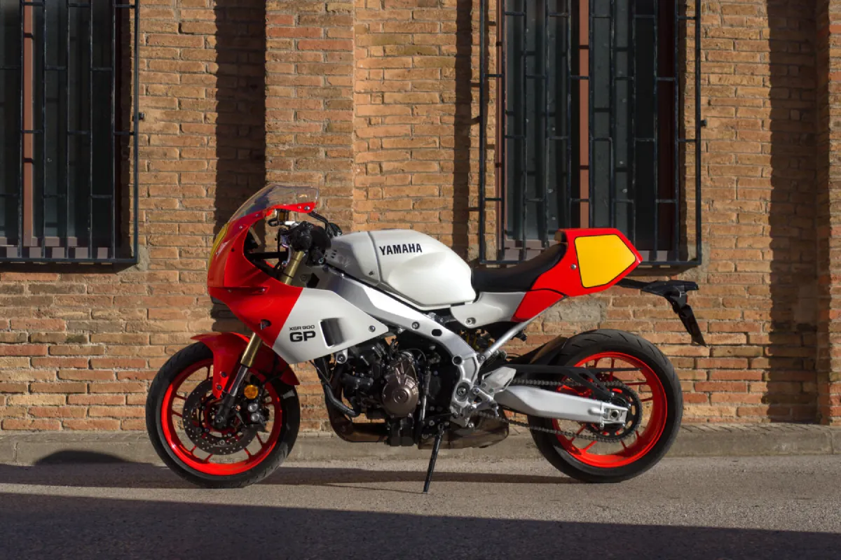 Yamaha XSR900 GP 2024
