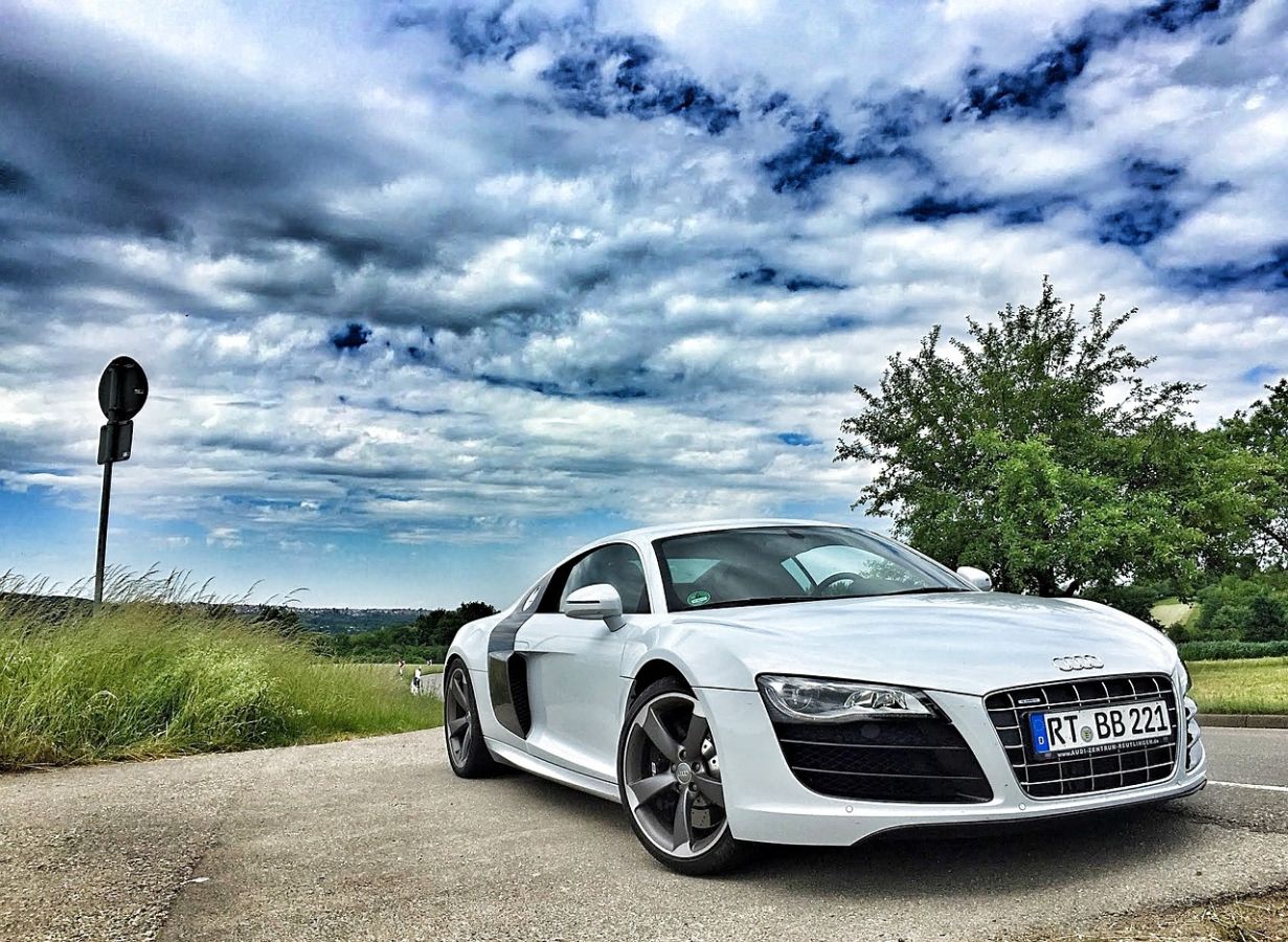 Audi R8