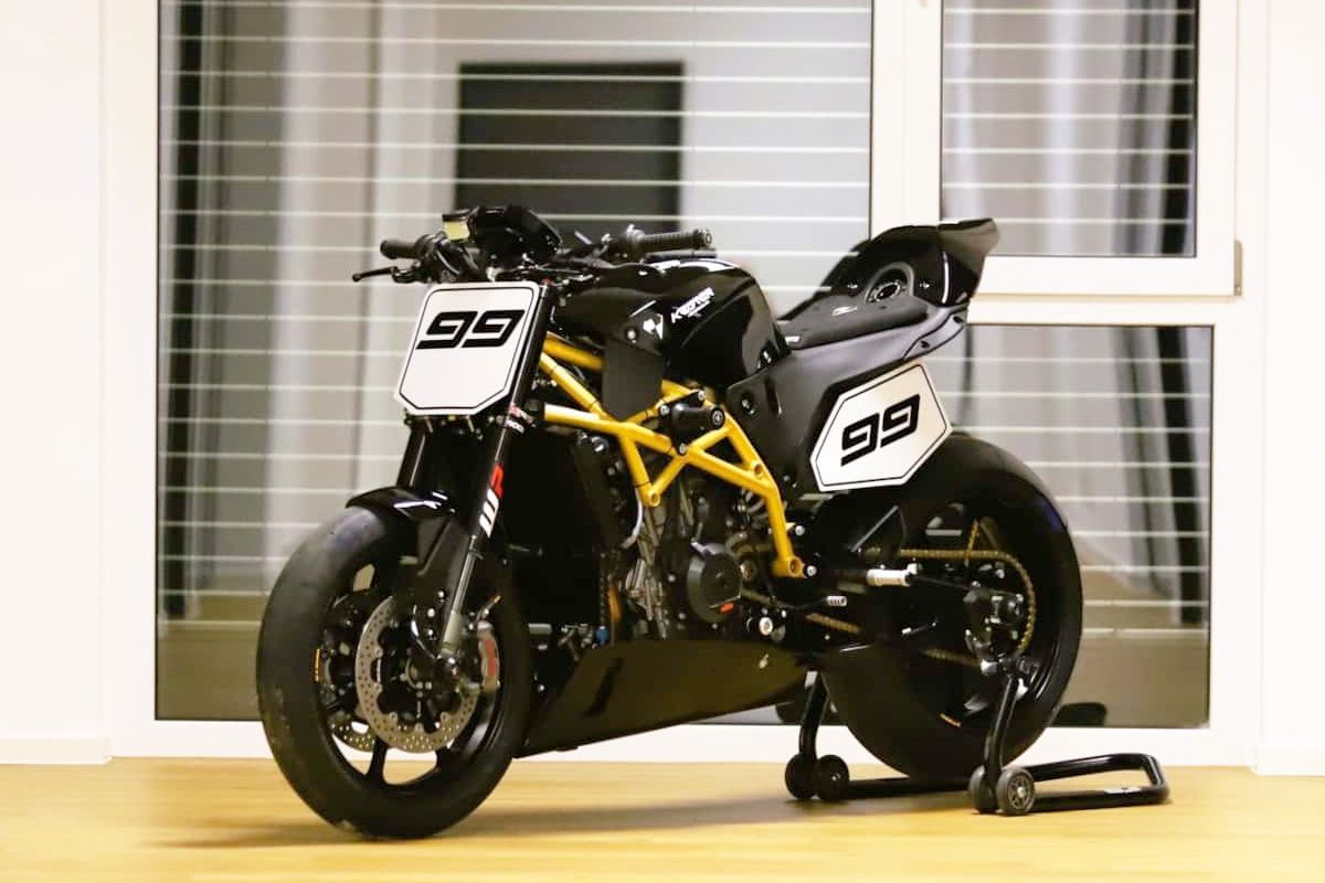 KTM 890 Duke R : Krämer's Super Hooligan Concept 