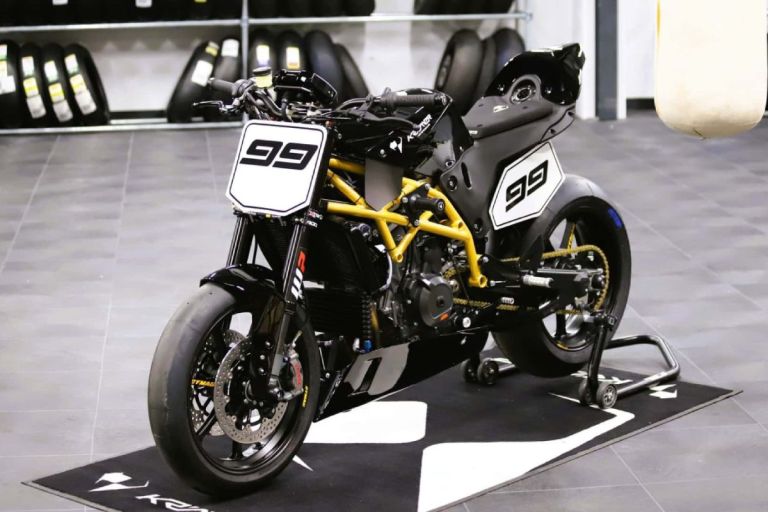 KTM 890 Duke R préparation
