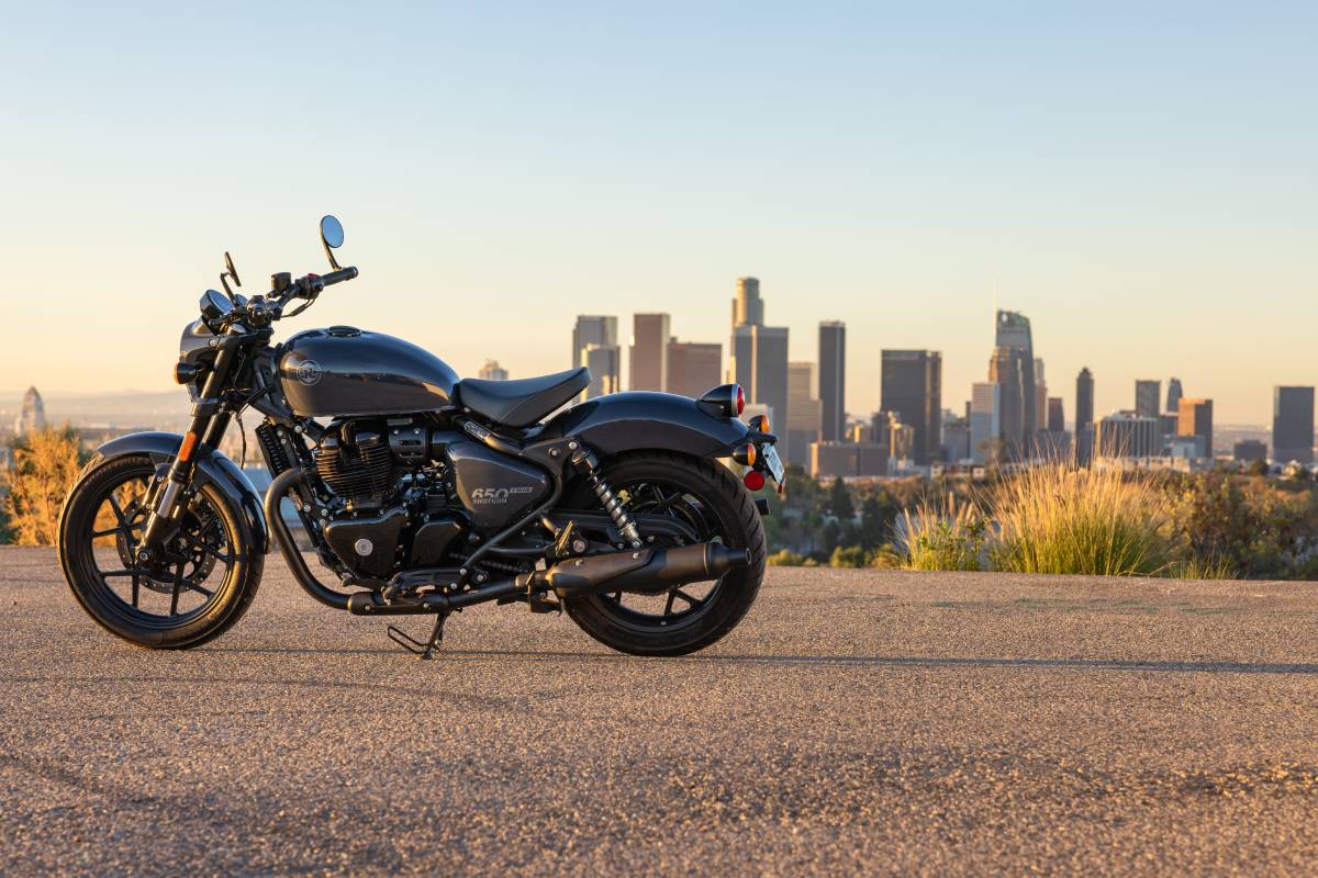 Royal Enfield Shotgun 650 à Los Angeles