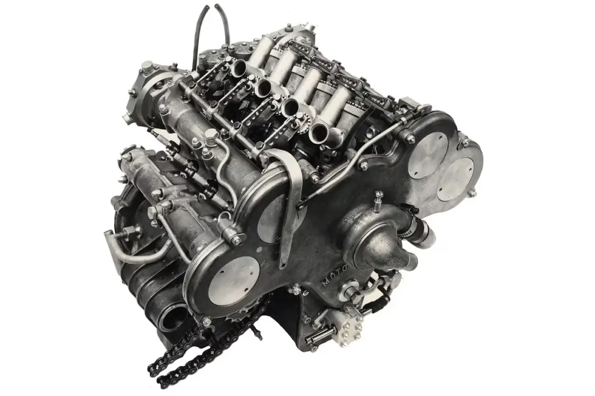 Moto Guzzi V8 Otto Cilindri