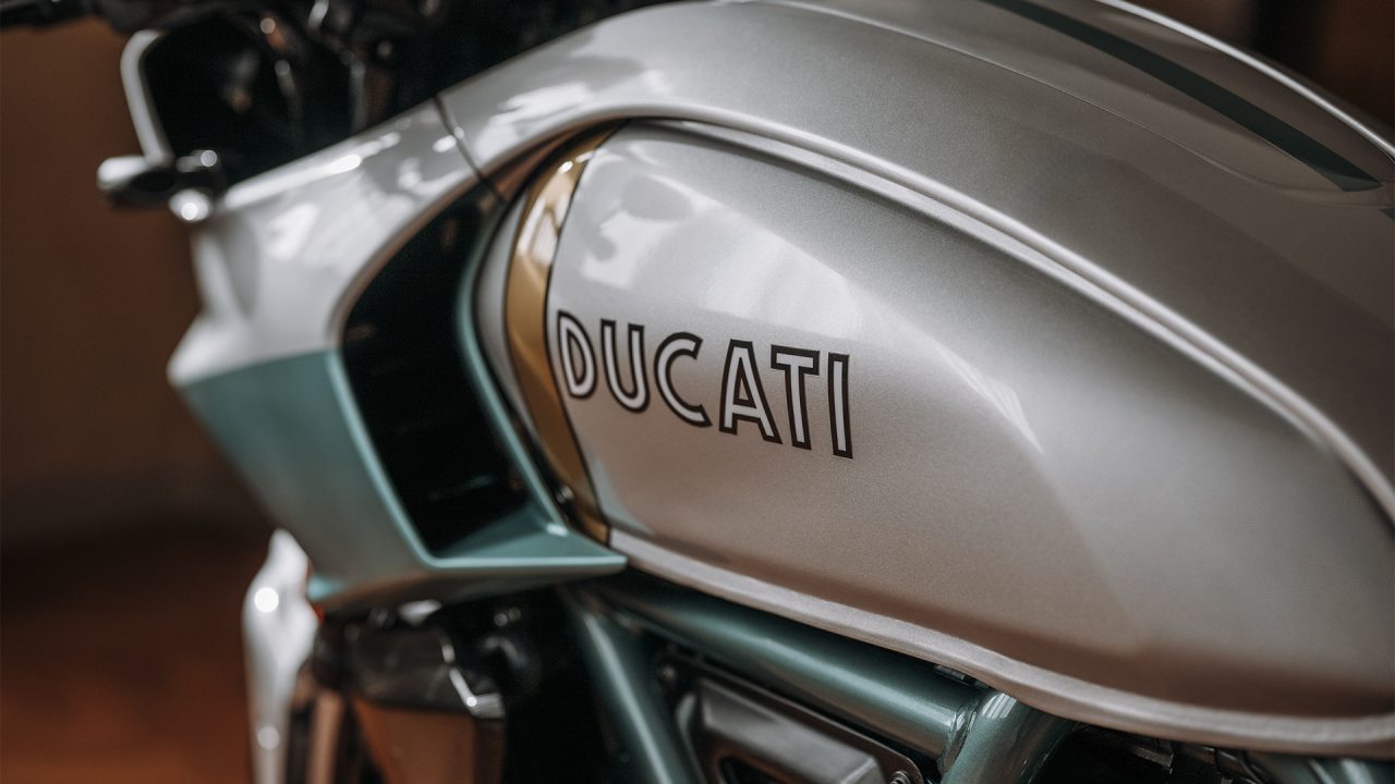 Ducati fête son centenaire avec la Formula 73
