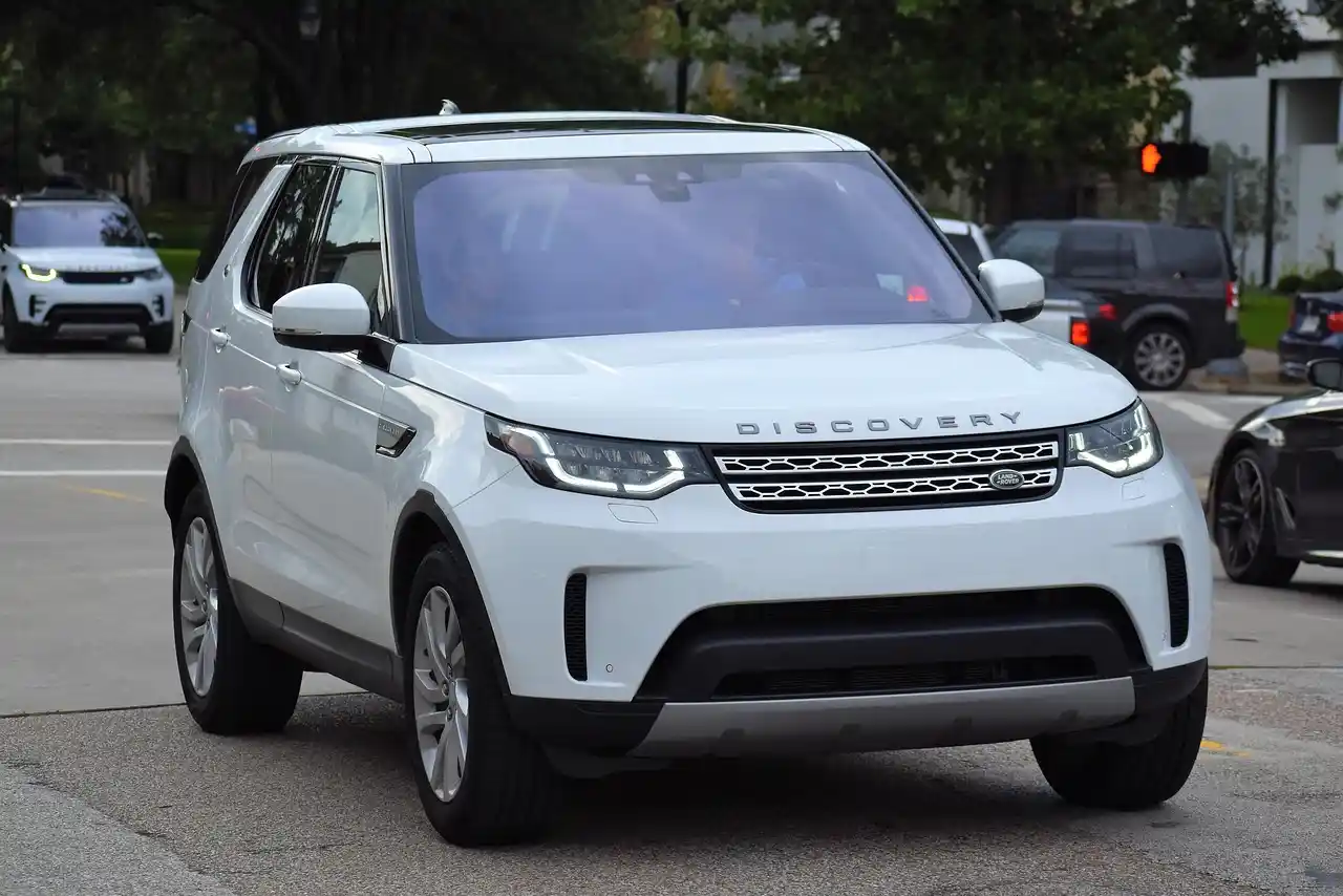 SUV premium : achat neuf ou occasion ?