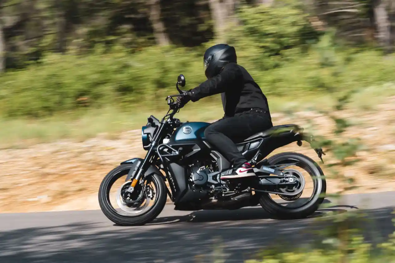 Zontes 125 Scrambler X : meilleur rapport qualité/prix en 125 cc