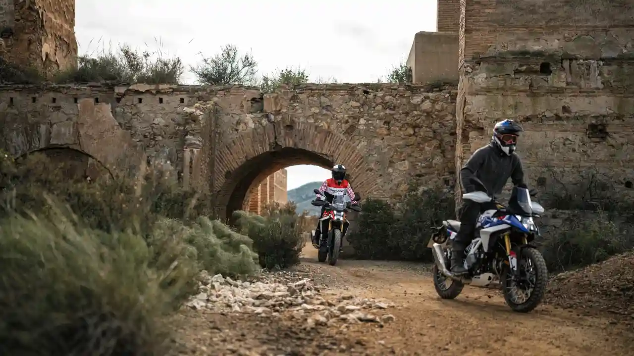 Comment choisir son trail ou sa moto adventue ?